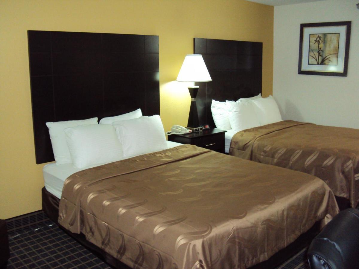 Quality Inn Carbondale University Area Exterior foto