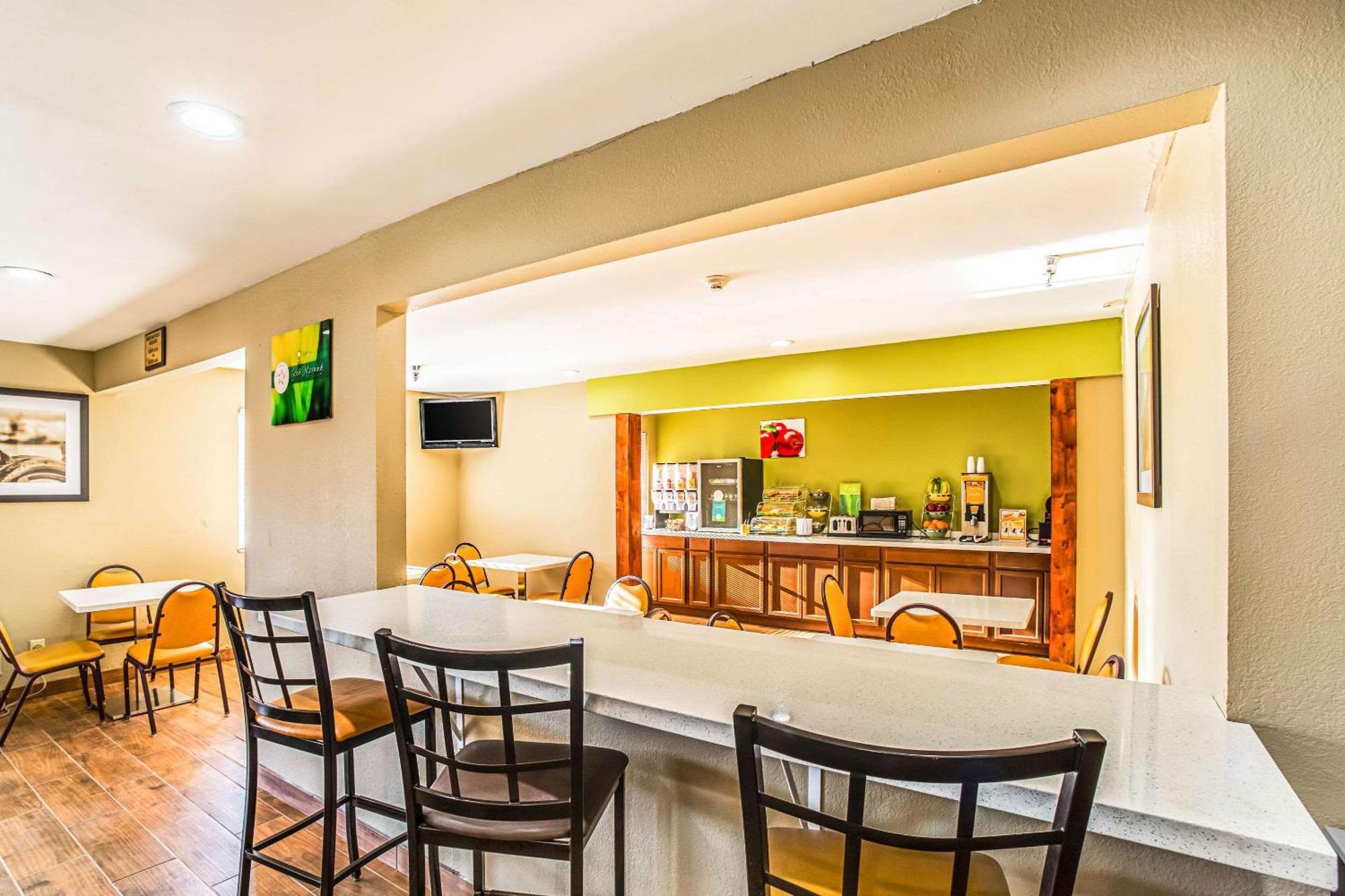 Quality Inn Carbondale University Area Exterior foto