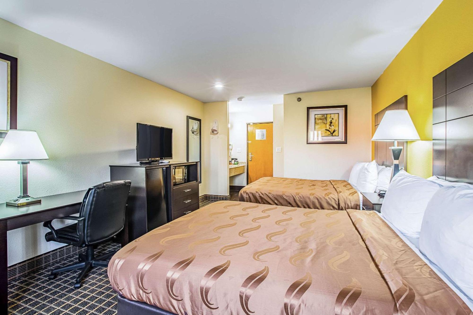 Quality Inn Carbondale University Area Exterior foto