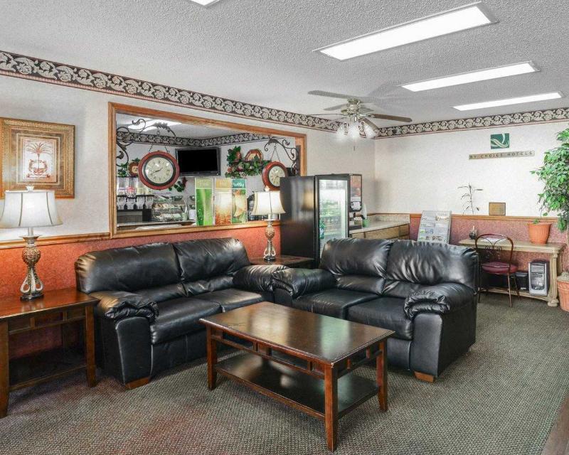 Quality Inn Carbondale University Area Exterior foto
